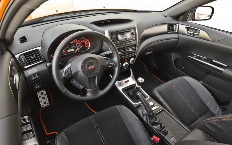  Subaru Impreza WRX STi 2013 года  (US) (фото 12 из 40)